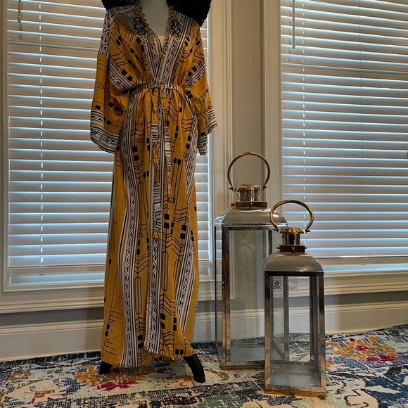 Bohemian Elegant self belted Kimono/Dress tunic - Picture 14 of 16